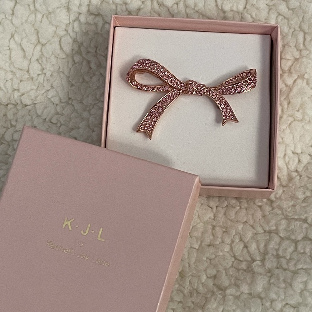 Kenneth Jay Lane Breast Cancer Awareness Pin